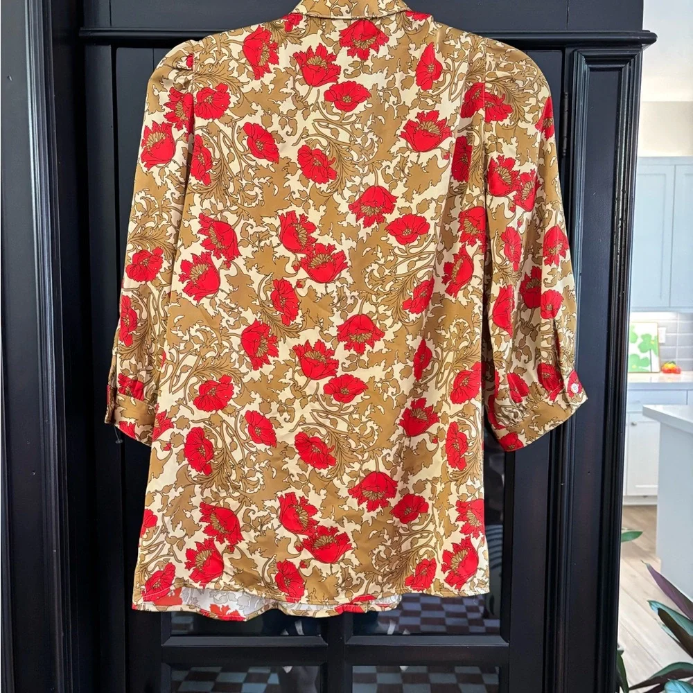 SMYTHE Poppy Print Shirred Pocket Blouse in Red and Tan - Picture 3 of 9